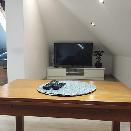 Villa Vip Pokoje Apartament Гнезно Екстер'єр фото